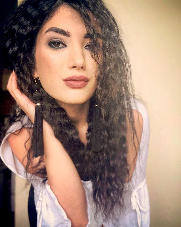 Beautiful Syrian Women: Why They're So Popular Nowadays?